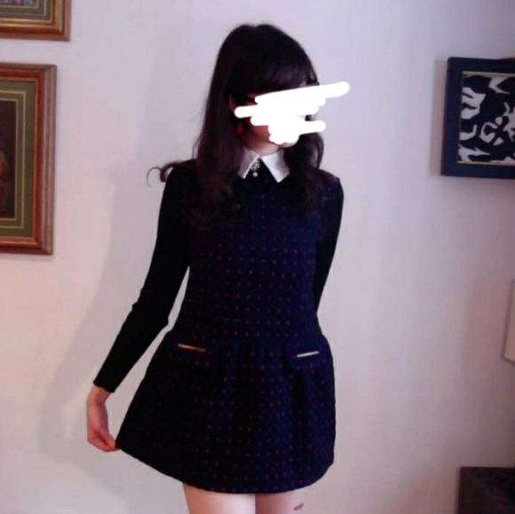 Adeline - Long Sleve Dotted Dress - Picture 4 of 4